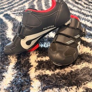 Peloton Cycling Shoes size 38 (W 7.5/8, M 6)